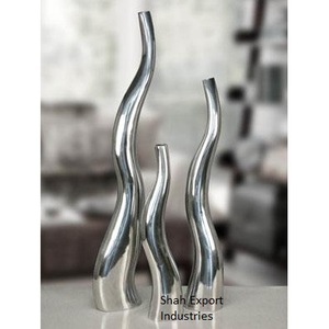 Hand Hammered Metal Flower <b>Vase</b> for Home Dining Table Decorative Aluminium Tabletop Silver Floral <b>Vase</b> <b>Set</b> of 2 - Product Image 3