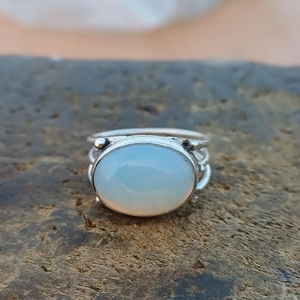 Opale Gemstone Ring Fine Jewelry 925 Sterling Silver Handmade Natural Stone Ovale Cabochon Ethiopian Opal Ring Wholesale - Product Image 1