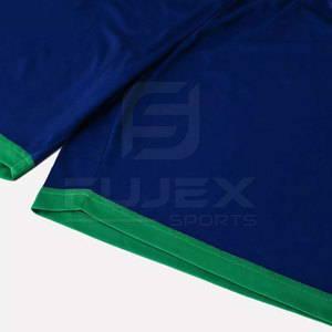 Tenues de football personnalisées de haute qualité, grandes tailles, séchage rapide, respirantes, imprimées, avec logo, ensemble d'entraînement XXS, 100 % polyester - Product Image 5