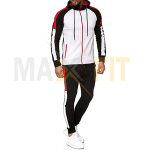 Survêtements rayés à capuche à manches longues pour hommes vêtements de plein air de bonne qualité MAXFIT ENTERPRISES Pakistan Made Active Bottoms - Product Image 3