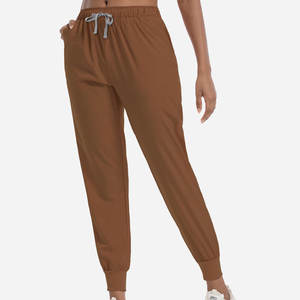 สครับทางการแพทย์สำหรับผู้หญิงสครับทางการแพทย์แบบพรีเมี่ยมสำหรับผู้หญิงสไตล์ที่ไม่เหมือนใคร - Product Image 5