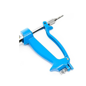 Réservoir de pistolet de trempage en acier inoxydable Médecine vétérinaire continue automatique Pistolet de trempage en métal Instruments vétérinaires Bétail - Product Image 2