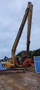 Used Caterpillar 320BL Crawler Excavator with 18m Long <b>booms</b> - Product Image 2