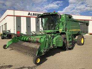 รถเกี่ยวข้าวมือสอง John Deere T670 รุ่นขายดีอันดับต้นๆ สำหรับขาย - Product Image 4