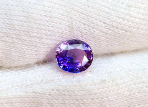 Pierre précieuse Bi saphir de laboratoire de forme ovale lâche Bi saphir taillé à facettes Pierre précieuse saphir synthétique Cadeau pour elle - Product Image 6