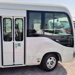 Toyota Coaster Coaches Bus fiable et polyvalent pour les besoins de transport