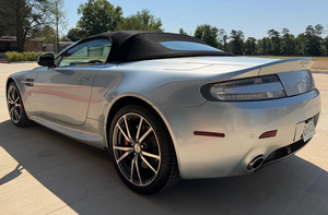ข้อเสนอที่ดีที่สุดสำหรับรถยนต์มือสอง V 8 Vantage Roadster ปี 2012 - Product Image 3