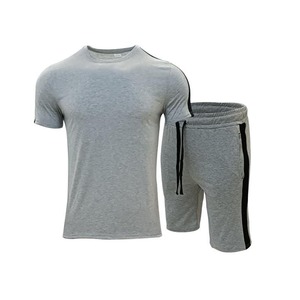 Oem Ensemble t-shirt et short pour homme en polyester à séchage rapide à impression personnalisée pour l'été Survêtements courts 2 pièces Nouveaux survêtements à manches courtes - Product Image 2