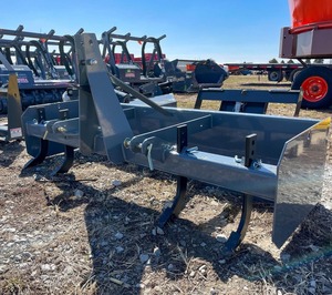 2025 IRONCRAFT 3106 Cuchilla/raspador de caja-6 pies de ancho, servicio estándar, accesorio de nivelación de tierra versátil - Product Image 1