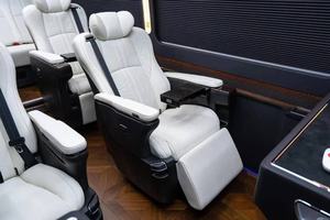 Autobús Ejecutivo Toyota Coaster Usado, 2x Diésel, Aire Acondicionado, Motor China Roller, 30 Asientos, LHD/RHD, 2023, Velocidad Máxima 111-130 km/h - Product Image 3