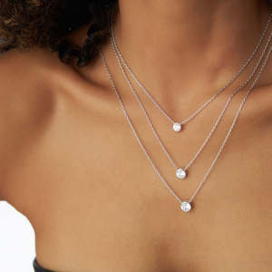 0,50-1,00 CTW 14K Ajuste de bisel Diamante redondo Lab Grown Solitaire Collar 14K Oro amarillo y blanco Regalo de cumpleaños para ella - Product Image 4