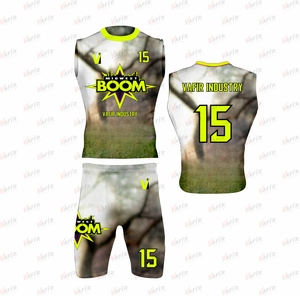 Tenues de football 7 contre 7 respirantes, maillot de compression sublimé, shorts personnalisables, antibactérien, séchage rapide, logo personnalisé - Product Image 4
