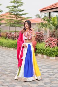 Femmes été col rond pleine couture pur cottan Lehenga Choli Festival mignon lâche lourd Gamthi travail & ribin dentelle avec dentelle kodi - Product Image 4