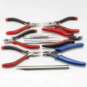 Pince à cheveux professionnelle en acier inoxydable personnalisable, prix de gros, écologique, étui en similicuir noir - Product Image 2