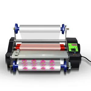 AB rulo lamineci UV Dtf Film için otomatik şerit etiket kristal etiket laminasyon telefonu kitap laminasyon makinesi