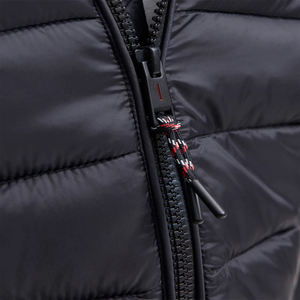 Hombres de gran tamaño ligero al aire libre chaqueta acolchada de invierno con capucha a prueba de viento impermeable estilo cálido OEM ODM pedidos al por mayor - Product Image 5