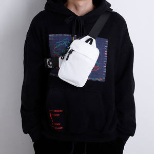 Mini sac latéral étanche pour hommes, messager à bandoulière en plein air pour le fitness, le sport, doublure en polyester durable, imprimé léger - Product Image 6