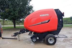 Presse à balles rondes / carrées pour foin KUBOTA BV4160 pour l'agriculture - Product Image 4