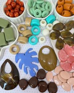 Perles en résine colorées écologiques faites à la main par Artizon Studio, perles en vrac dégradées, fabrication de bijoux, fournitures de bricolage, haute qualité - Product Image 5