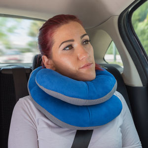 Almohada Cervical Clever 3 en 1, Almohada de Viaje Portátil, Prevención de Caída del Cuello, Lavable, Poliéster Tekno Confort, 14+ Años - Product Image 4