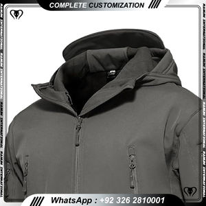 Veste bomber softshell imperméable à capuche légère 100% polyester sur mesure en gros, service OEM, col montant pour l'hiver en plein air - Product Image 2