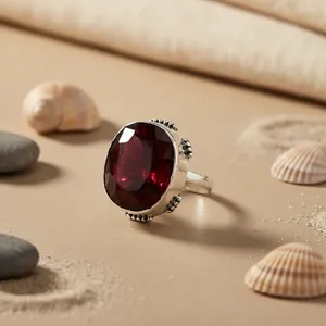 Bague Cocktail en Argent 925 avec Rubis Taille Ovale, Sertissage Clos, Style Classique, Unisexe, pour Mariage et Usage Quotidien - Product Image 2