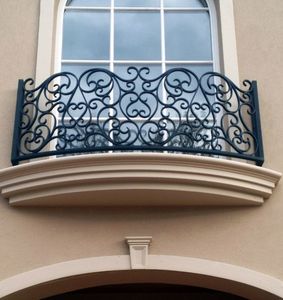 Rampe décorative en fer forgé pour balcon extérieur avec panneau moderne forgé à la main pour les projets de balcon intérieur - Product Image 1