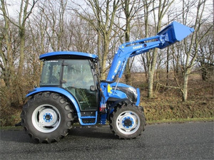 Tractor Agrícola Solis 60 con Cargador Frontal - Product Image 2