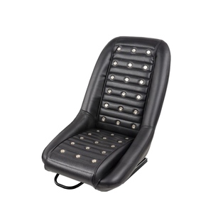 Sedile vintage con borchie - Product Image 1