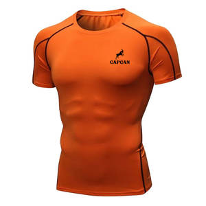 Camisetas ajustadas de compresión de poliéster 100% para hombre, patrón personalizado diseñado con cuello redondeado para uso personal - Product Image 1