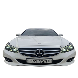 Mercedes-Benz Classe E W212 E200 CGI Avant Garde 2014, bon état, voiture d'occasion coréenne à vendre, 300auto Export - Product Image 3