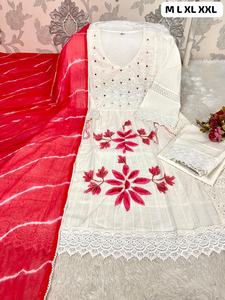 Conjunto de Kurti y Pantalón para Mujer, Diseño de Secuencia de Algodón Shifli de Primera Calidad, Hermoso Trabajo de Espejo Hecho a Mano - Product Image 4