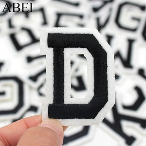 Offre Spéciale sac décor autocollant fort auto-adhésif bâton sur Chenille lettre Patch broderie lettre Alphabet A-Z Patch - Product Image 4