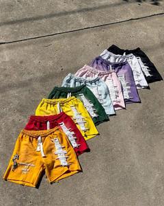 Impression bouffante personnalisée, broderie en détresse, cordon de serrage surdimensionné, lavage à l'acide, bord brut, jogging vintage, short pour homme - Product Image 5