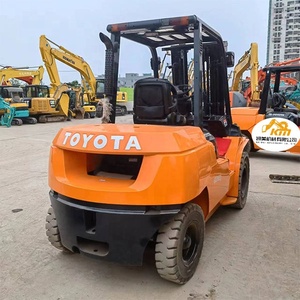 Fd30รถยกมือสองจากญี่ปุ่น5ton โตโยต้า FD50 5ตันเครื่องยนต์ดีเซล100% ชิ้นส่วนแจ็คน้ำมันดั้งเดิม - Product Image 1