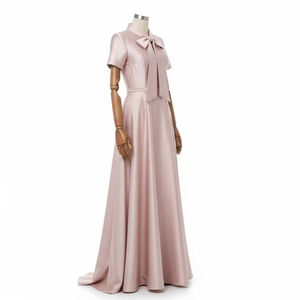 ชุดราตรีทรงเอไลน์ผ้าซาตินทำมือ ผ้าซาตินโพลีเอสเตอร์ คอผูกโบว์หรูหรา สำหรับงานเลี้ยงอย่างเป็นทางการ ขายส่ง - Product Image 4