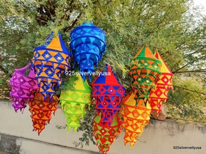Lanterne en tissu colorée, lumière suspendue décorative pour les événements de rue et les fêtes, au meilleur prix - Product Image 4