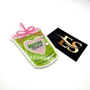 Carreau de cils acrylique Girlie Match durable Carreau de cils de beauté en gros avec aimants Impression de logo personnalisé - Product Image 6