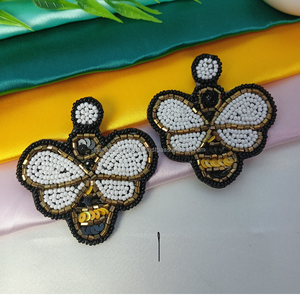 New Arrival Resin and Wood C-Shape <b>Earring</b> <b>Hook</b> Christmas-inspired Christmas Resin Cuff <b>Earrings</b> for Parties - Product Image 2