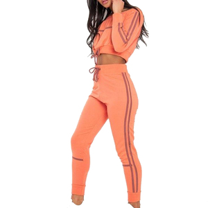 Conjunto deportivo de dos piezas para mujer, atuendo informal, tela suave y cómoda para uso diario, uso en el hogar y estilo urbano - Product Image 2
