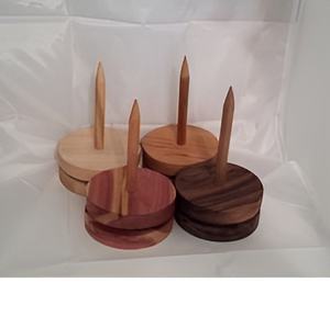 สปินเนอร์ที่ใส่เส้นด้ายโครเชต์ไม้คุณภาพสูงสำหรับการถักไหมพรมแกนหมุนสองชั้นเครื่องจ่ายเส้นด้ายที่มีความเสถียรสูงสำหรับการถัก - Product Image 1