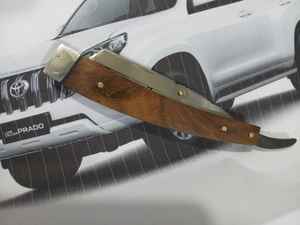 Rasoir de barbier en bois et acier inoxydable de couleur de marque privée de couleur naturelle - Product Image 3