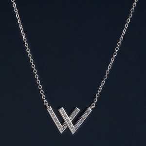 Collar de Plata 92.5 183166 con Cadenas Geométricas en Forma de Número, Bañado en Oro Rodio, con Diamantes y Perlas, para Regalo Religioso, Étnico o de Fiesta - Product Image 1