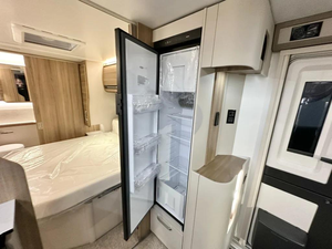 คาราวานสแตนเลสคุณภาพสูง รถบ้านเคลื่อนที่สำหรับตั้งแคมป์และเดินทางออฟโรด ราคาประหยัดมาก - Product Image 5