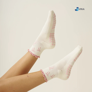 Calcetines de Pilates de Algodón Rosa Bebé con Agarre, Lindos Lazos, Diseño de Tulipán, Cereza, Mini Corazón, Antideslizantes, para Mujer, Uso Diario, Venta al por Mayor - Product Image 5