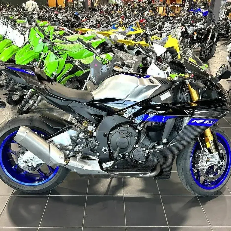 Used 2023 Yamaha Sportbike Motorcycle YZF-R1M