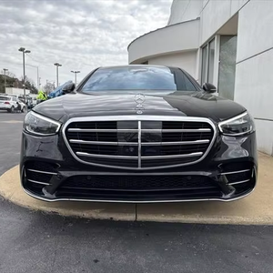 MERCEDES-BENZ Classe S S 580 4MATIC 2023 d'occasion de luxe, premier propriétaire, spécifications GCC, état impeccable - Product Image 1