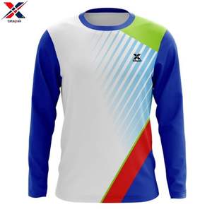 Camiseta Deportiva de Fútbol 100% Poliéster Transpirable con Impresión de Logotipo Personalizado Precio de Fábrica al por Mayor para Entrenamiento y Partido Manga Corta - Product Image 4