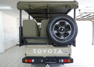 Toyota Land Cruiser 79 2.8d Auto Game Viewer 2026 d'occasion de qualité à prix abordable, conduite à droite - Product Image 6