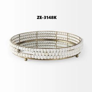 Plateau en métal artisanal avec plateau en métal élégant artisanal pour présentations décoratives Plateau ovale avec combinaison velours Zahid Exports - Product Image 5